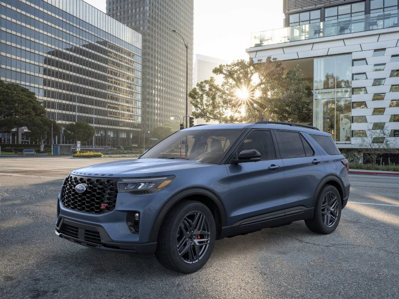2026 Ford Explorer ST's photo
