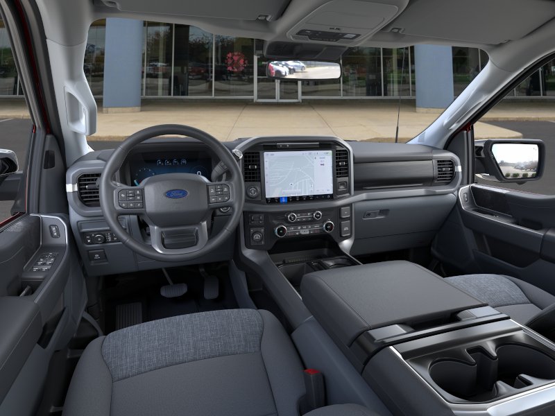 2025 Ford F-150 XLT - Photo 35