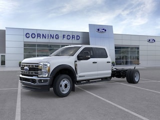 New Ford Superduty trucks 2025 Ford F-550 Chassis Truck Crew Cab for sale near you in Corning, CA