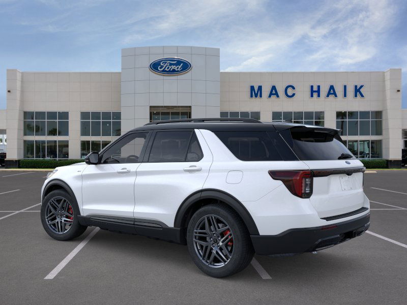 2025 Ford Explorer ST-Line photo 4