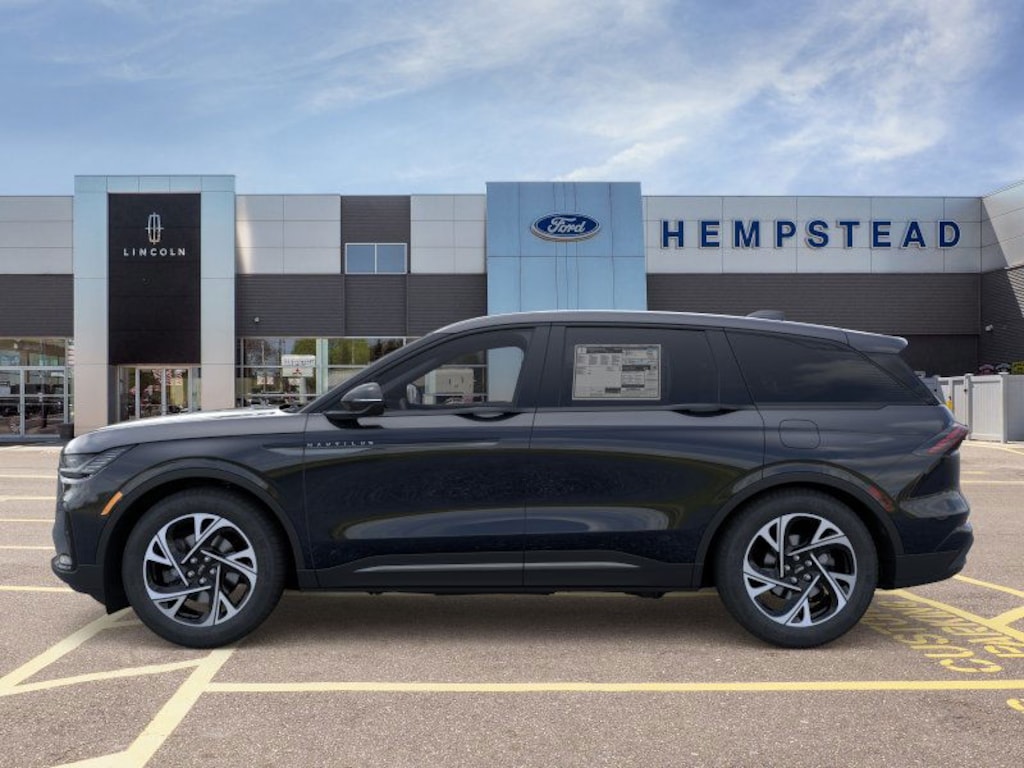 New 2026 Lincoln Nautilus Premiere SUV