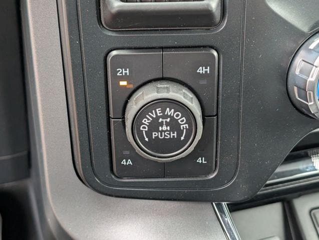 2025 Ford F-150 Lariat - Photo 51