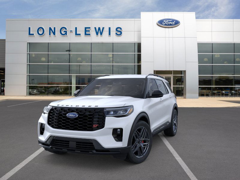 2025 Ford Explorer ST photo 2