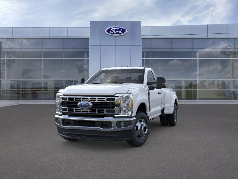 2026 Ford F-350 photo 2