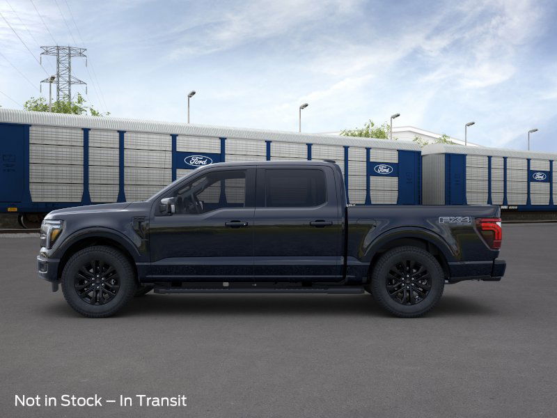 2025 Ford F-150 Lariat photo 3