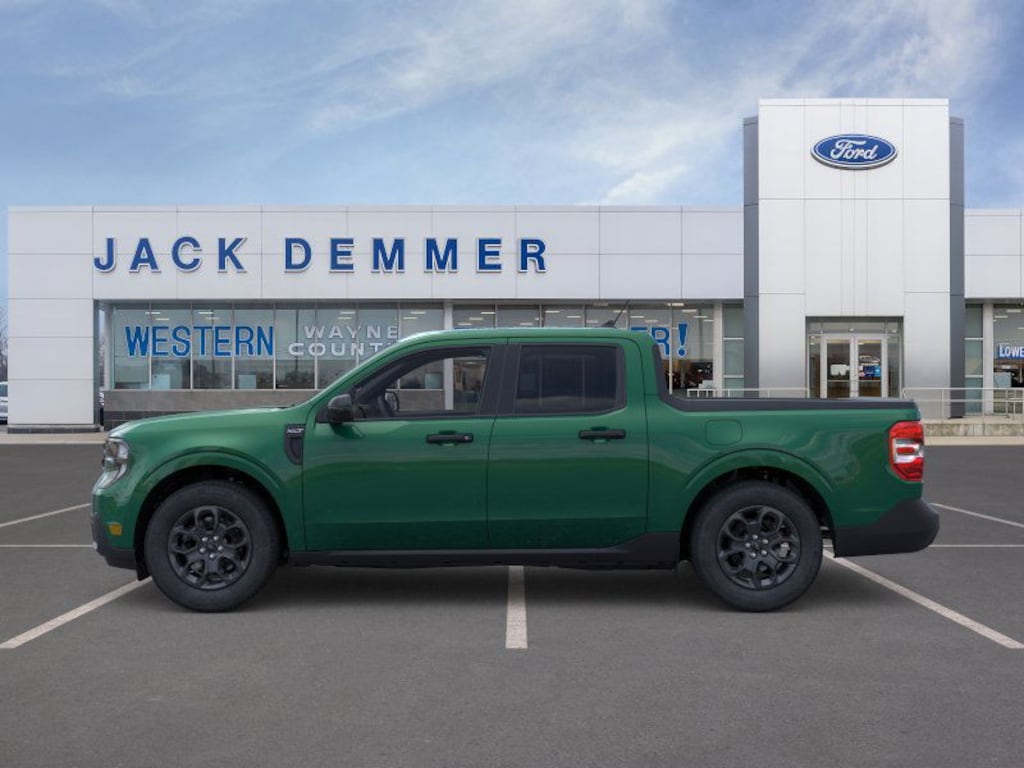 New 2025 Ford Maverick XLT TRUCK