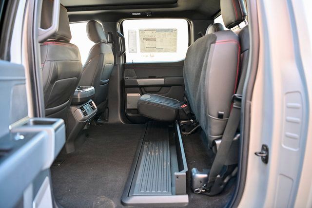2025 Ford F-150 XLT - Photo 73