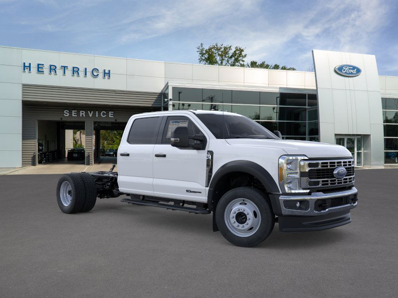 2025 Ford Super Duty F-450 DRW F-450 XL Truck Crew Cab