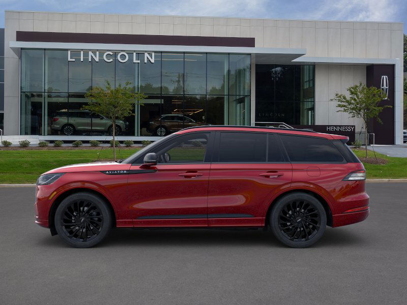 2025 Lincoln Aviator Reserve photo 3