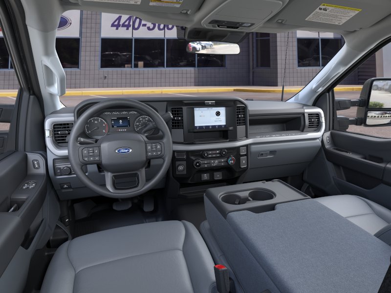 2026 Ford F-350 Super Duty XL - Photo 9