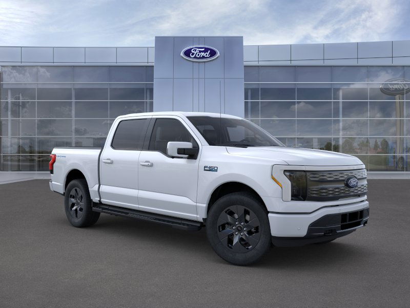 2025 Ford F-150 Lightning Lariat's photo