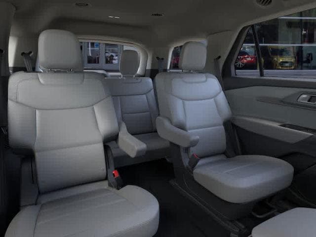 Thumbnail: 2025 Ford Explorer - 34