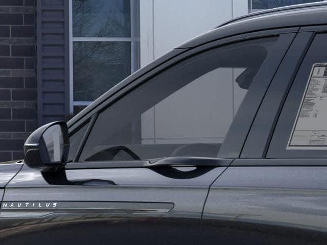 Thumbnail: 2026 Lincoln Nautilus - 42