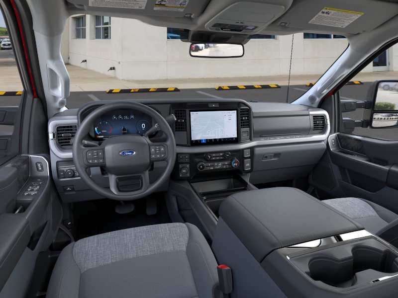 2025 Ford F-250 Super Duty XLT - Photo 32