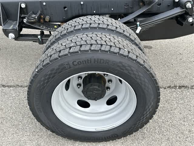 Thumbnail: 2025 Ford Econoline - 33