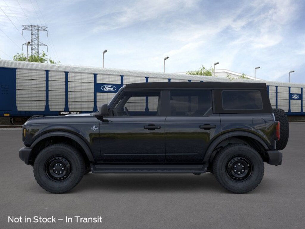 New 2026 Ford Bronco Outer Banks SUV