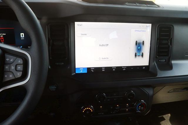 2025 Ford Bronco 4-Door Base - Photo 48