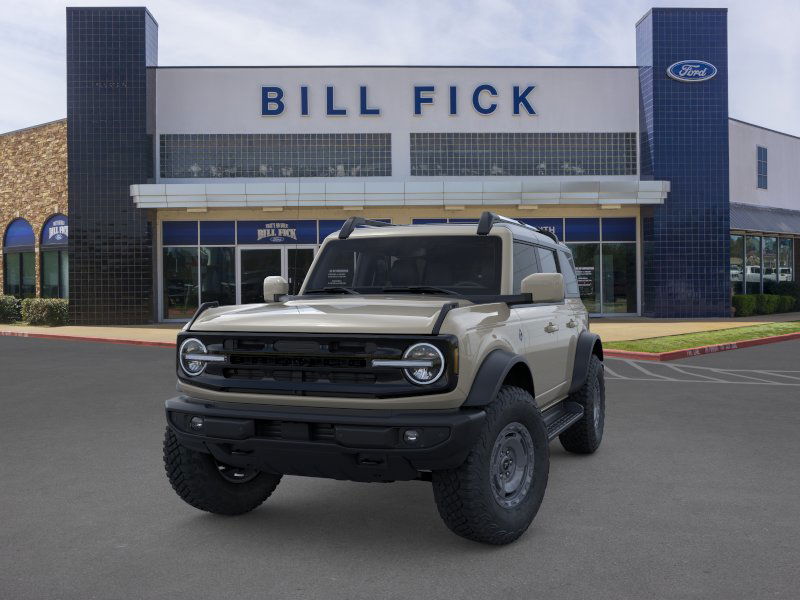 2025 Ford Bronco Outer Banks photo 2