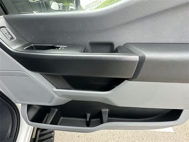 Thumbnail: 2025 Ford Econoline - 45