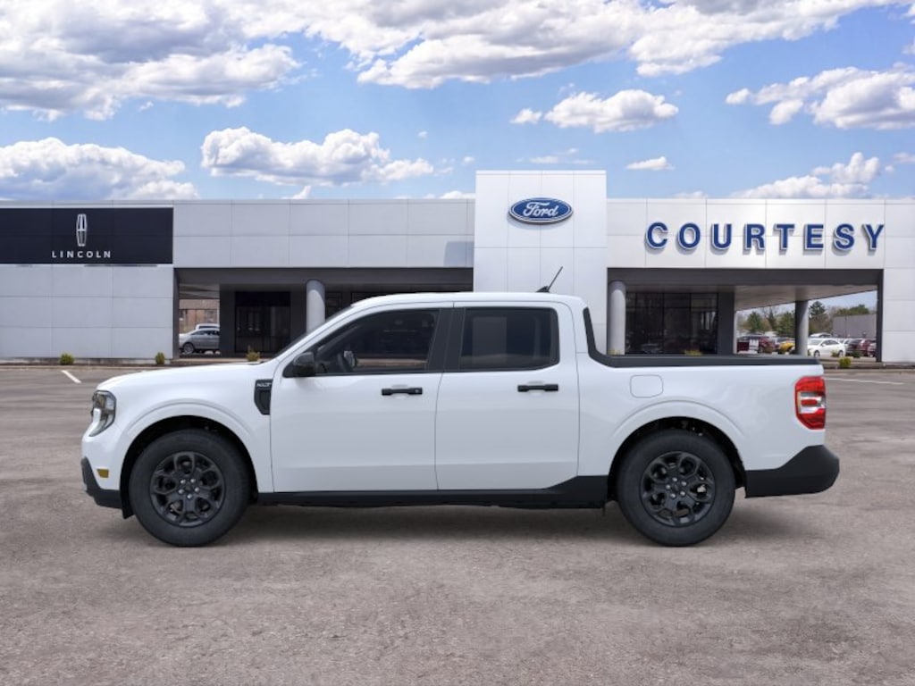 New 2026 Ford Maverick XLT Truck SuperCrew