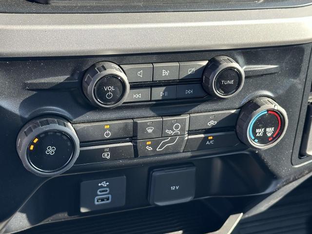 2024 Ford F-350 Super Duty Chassis Cab XL - Photo 35