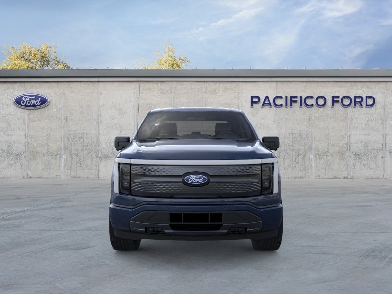 2025 Ford F-150 Lightning Flash - Photo 6