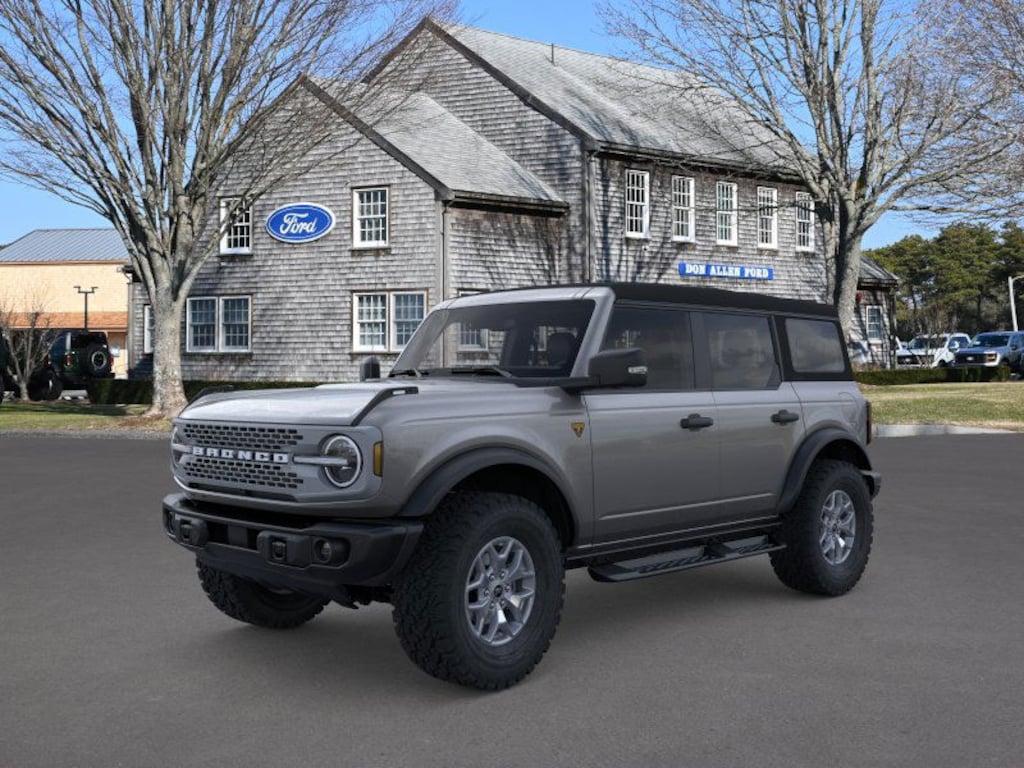 New 2025 Ford Bronco Badlands SUV
