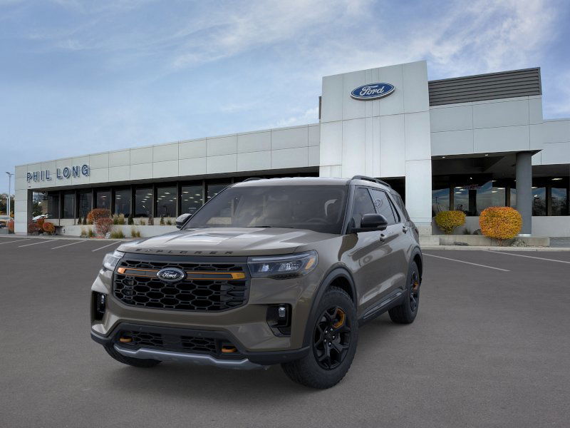 2026 Ford Explorer photo 2