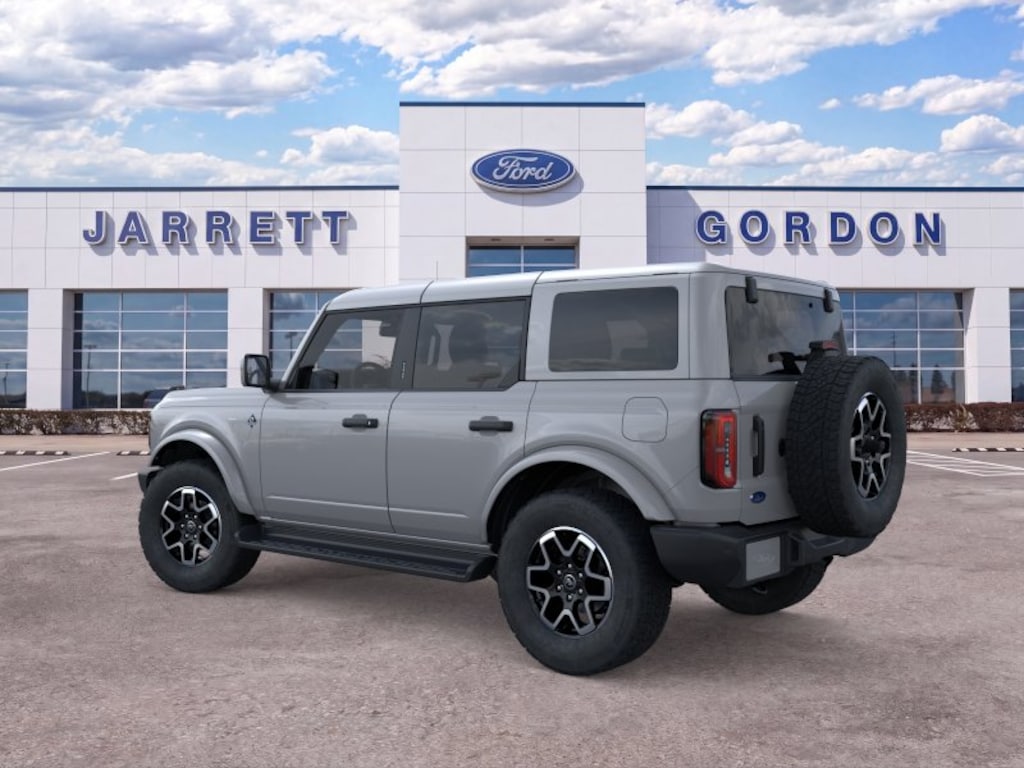 New 2026 Ford Bronco Outer Banks SUV