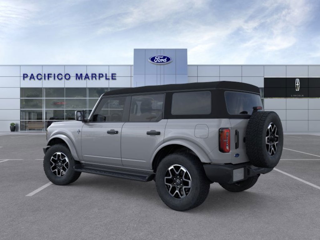 New 2026 Ford Bronco Outer Banks SUV