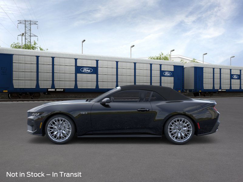 2025 Ford Mustang GT Premium Convertible photo 3