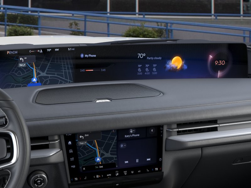 Thumbnail: 2026 Lincoln Navigator - 44