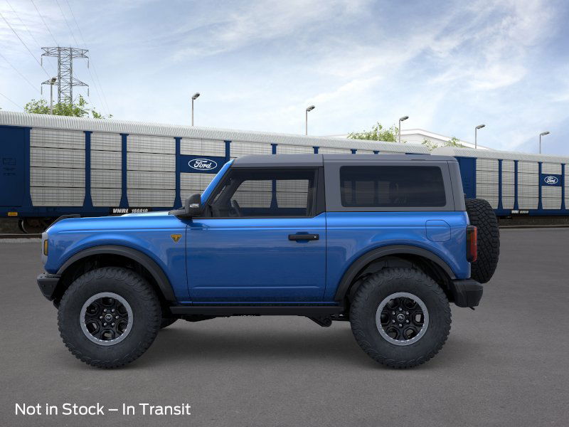 2025 Ford Bronco Badlands photo 3