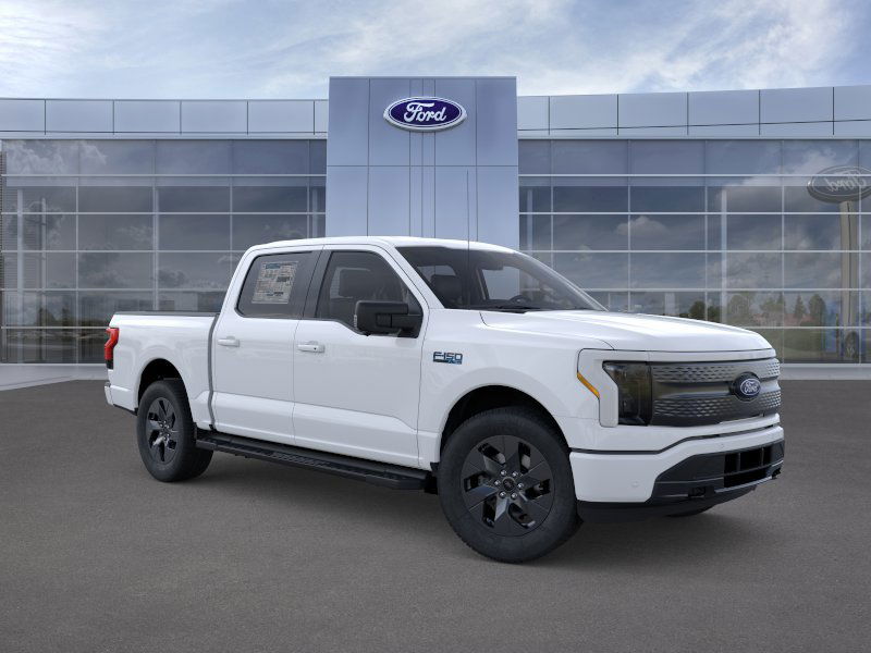 2025 Ford F-150 Lightning Flash - Photo 30
