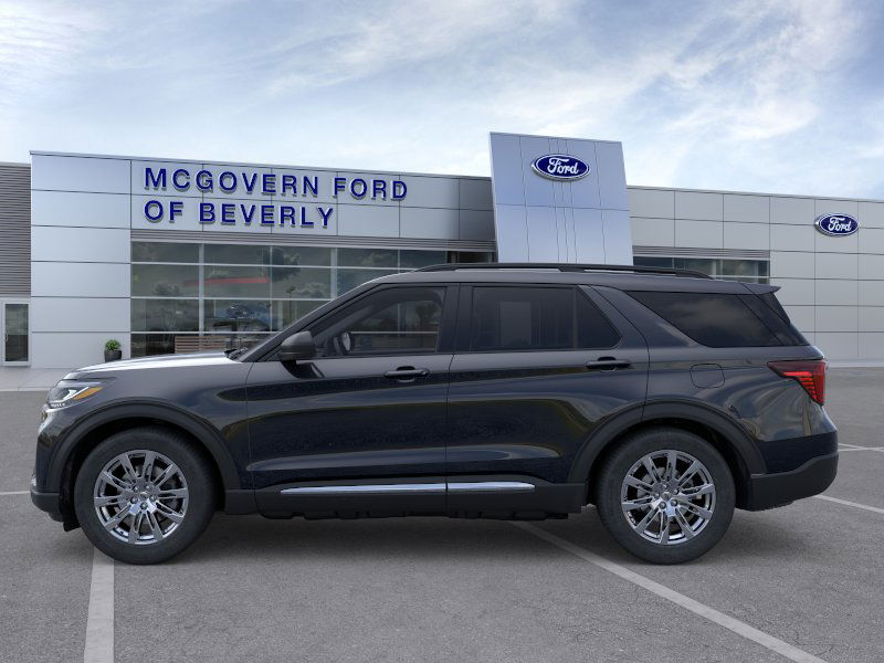 2025 Ford Explorer photo 3
