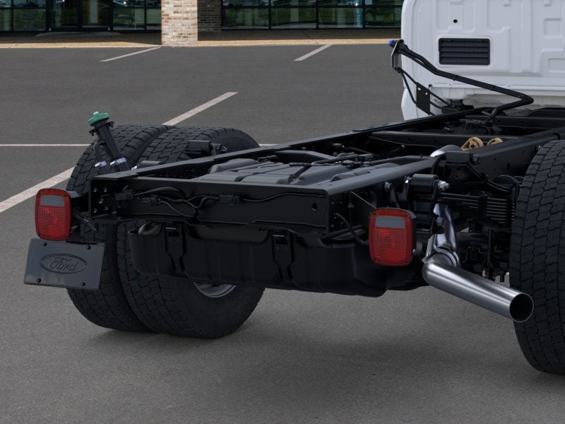 2025 Ford Super Duty F-550 DRW F-550 XL