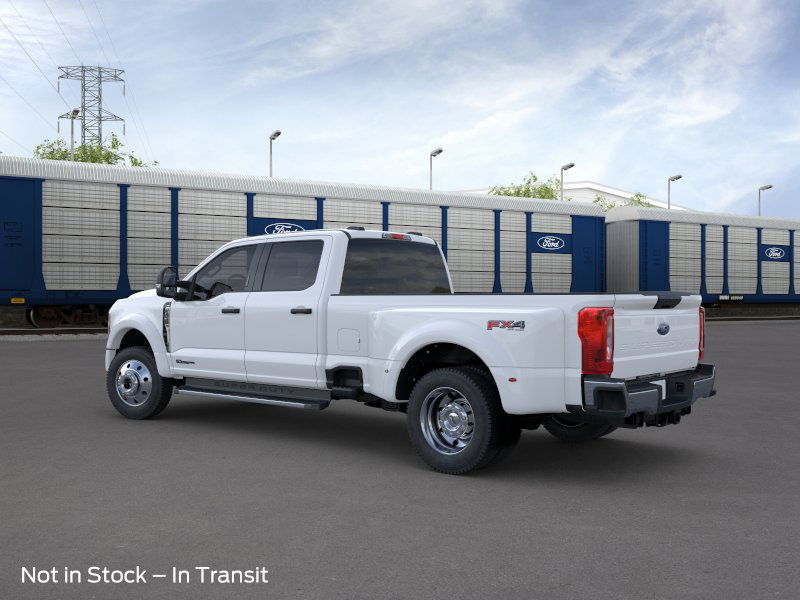 2025 Ford F-450 XLT photo 4