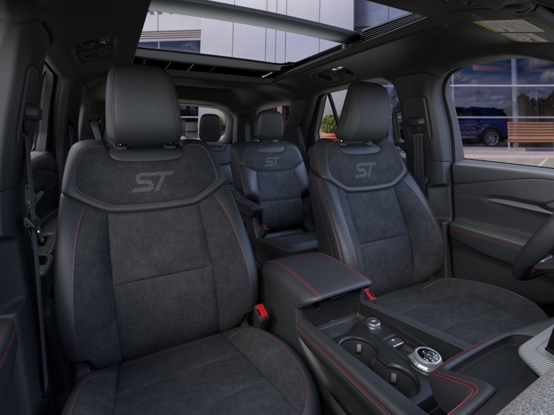 2026 Ford Explorer ST - Photo 10