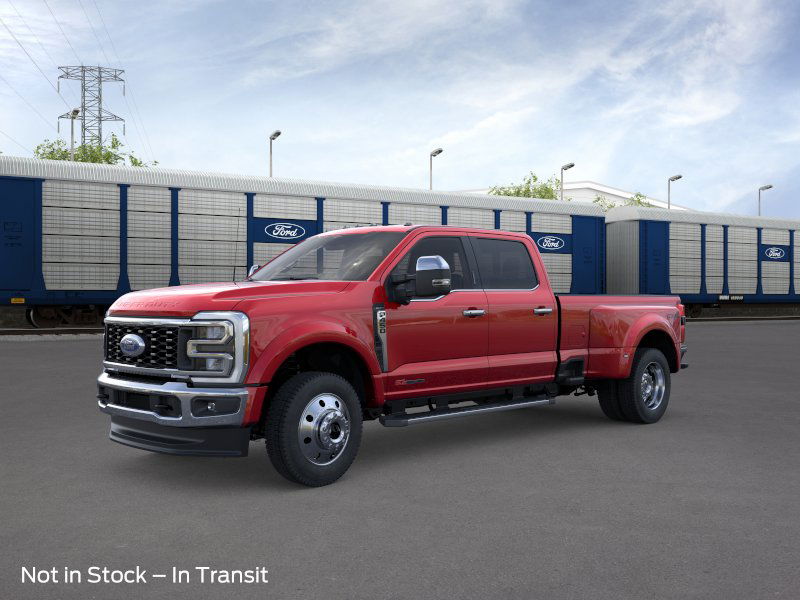2026 Ford F-450 Super Duty Lariat's photo