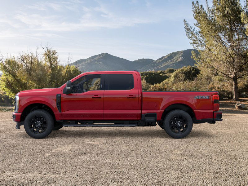 2025 Ford F-250 photo 3