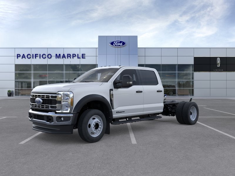 2026 Ford F-550's photo