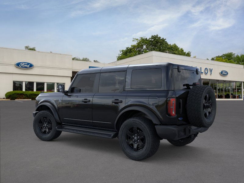 2025 Ford Bronco Outer Banks photo 3