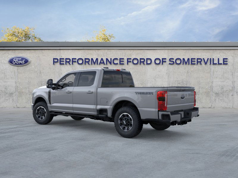 2025 Ford F-350 XLT photo 4