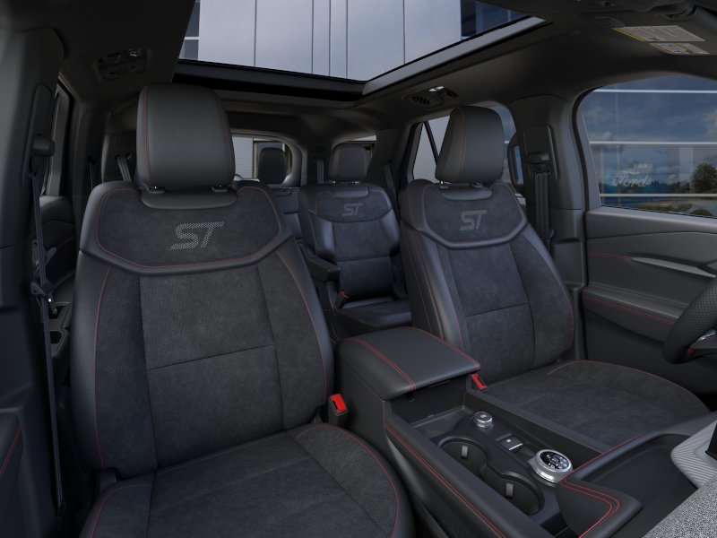 2026 Ford Explorer ST - Photo 39