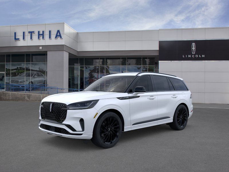 Thumbnail: 2026 Lincoln Aviator - 32