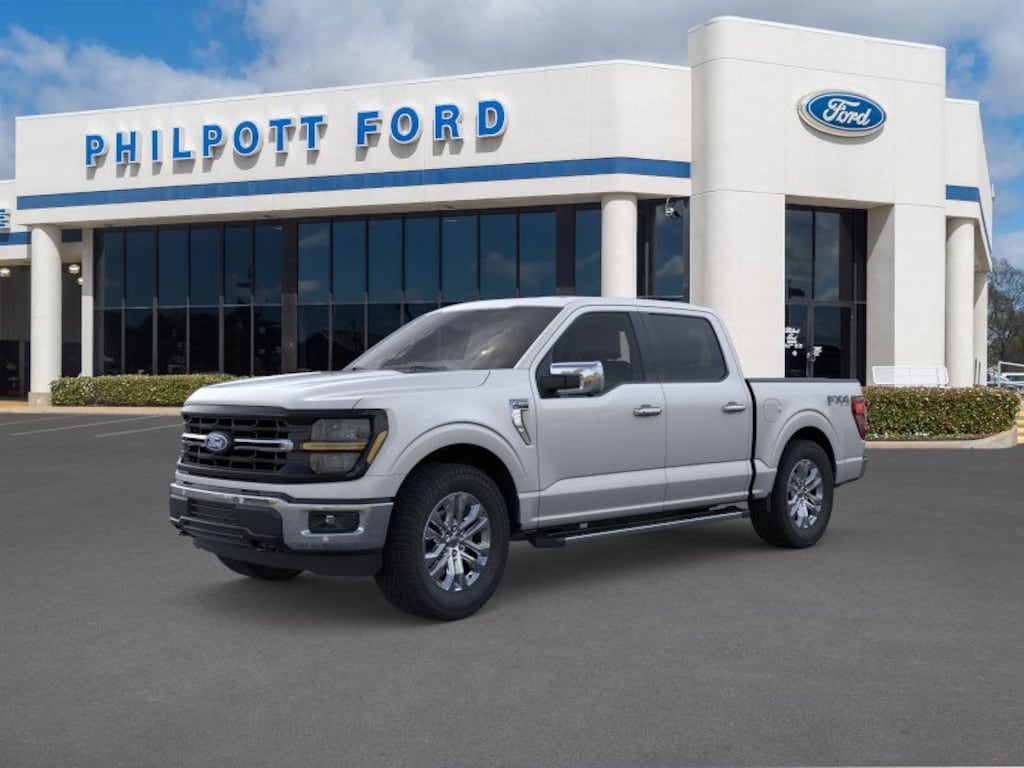 New 2025 Ford F-150 XLT Truck SuperCrew Cab