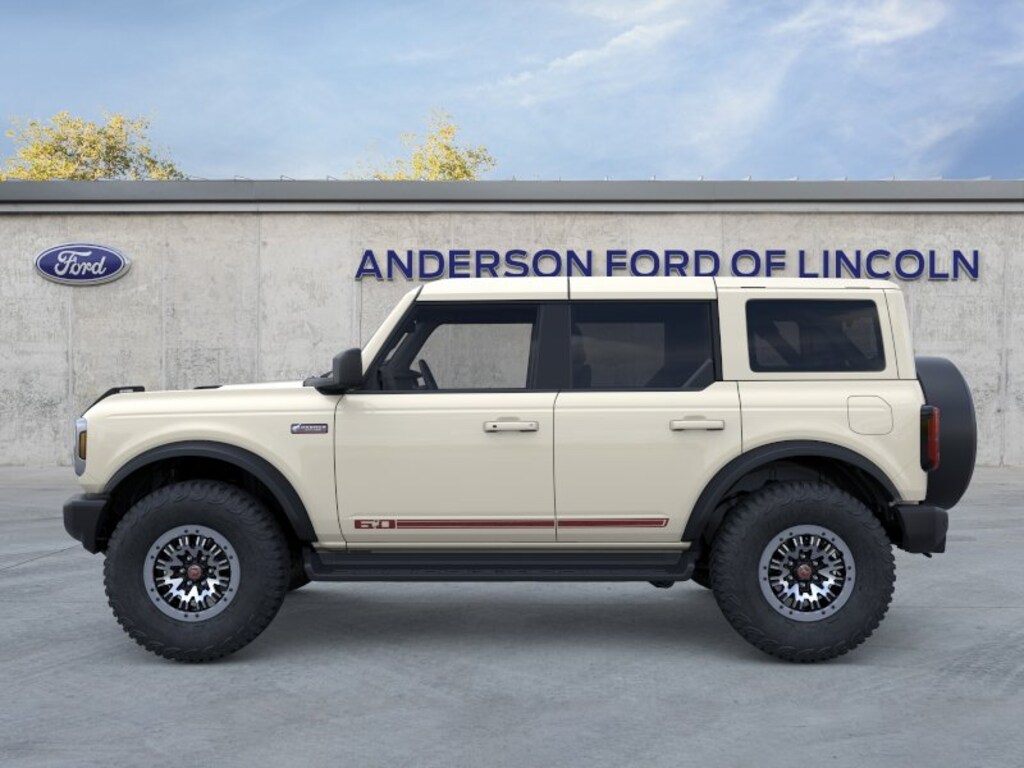 New 2026 Ford Bronco Outer Banks® SUV