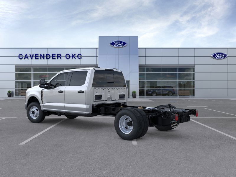 2026 Ford F-350 XL photo 4