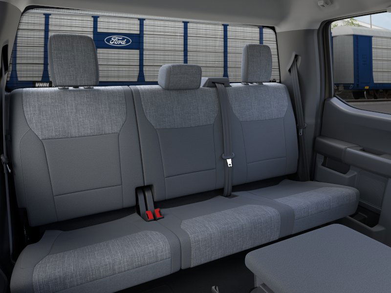 2026 Ford F-250 XLT photo 8