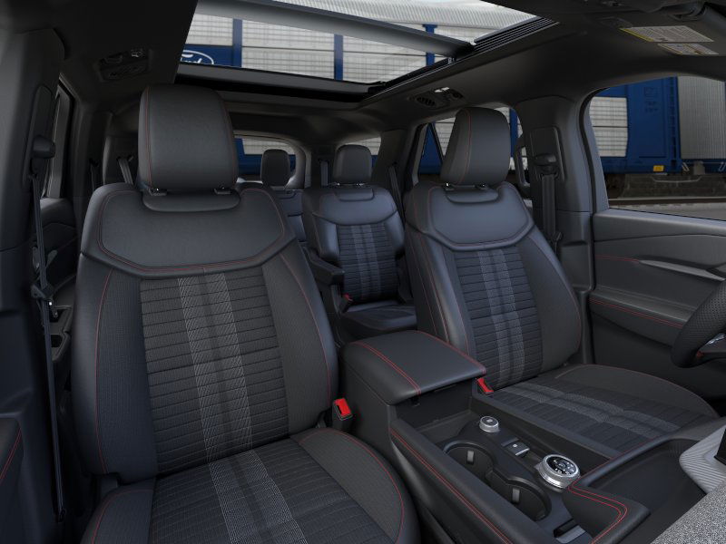 2025 Ford Explorer ST-Line 10